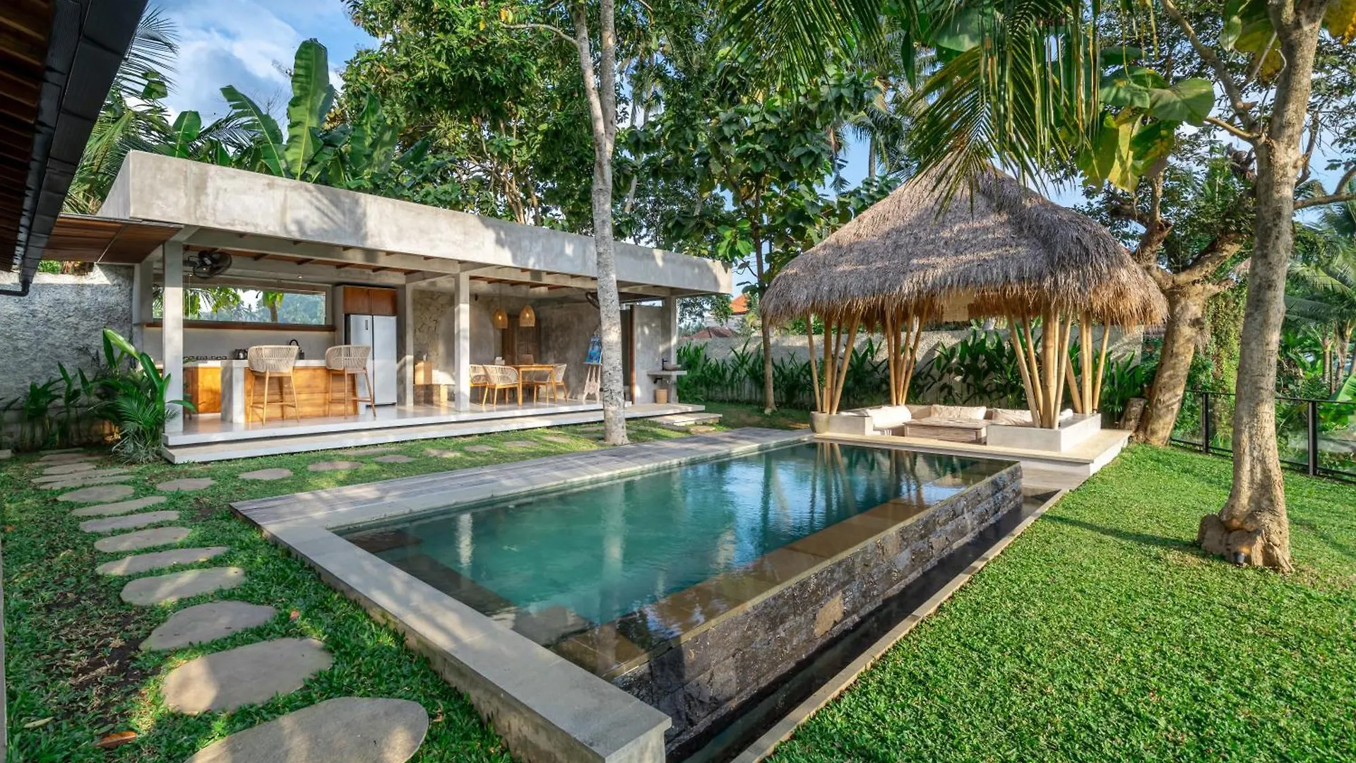 Sola Villa Ubud 0*, Ubud (Bali)